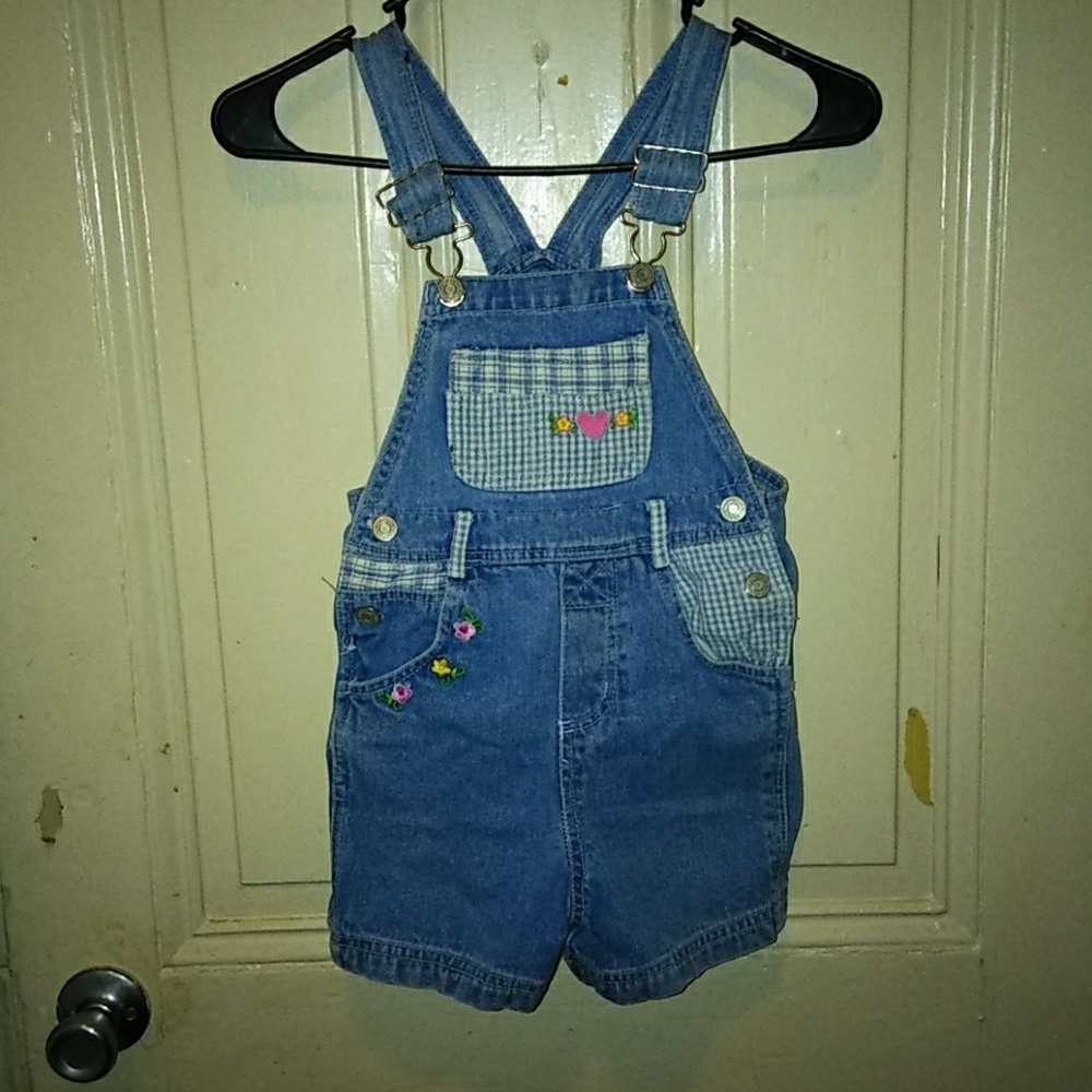 Short overalls
